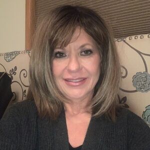 Meet your Posher, Kay